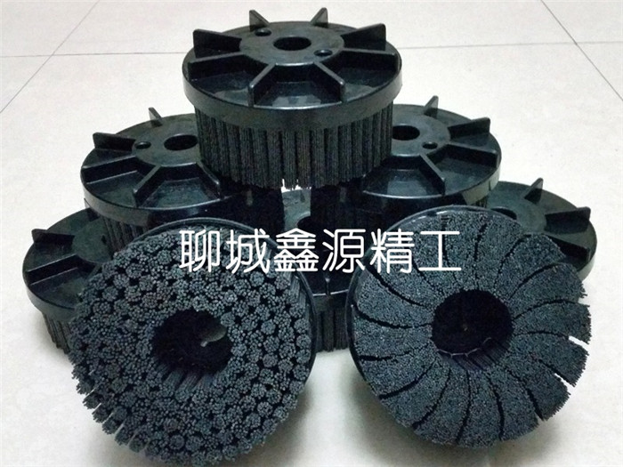 適當提高靠磨端面時的工件轉速----磨料球刷,球刷,通道刷